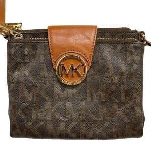 Michael kors brown MK multipocket crossbody bag